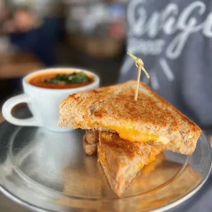 Grilled Cheese (vegan cheese available too!)