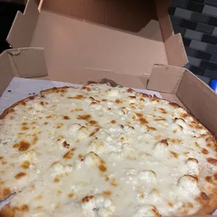 White pizza on gluten free crust