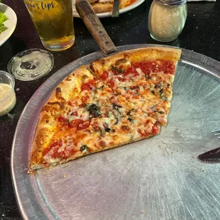 Tomato & Basil Pizza