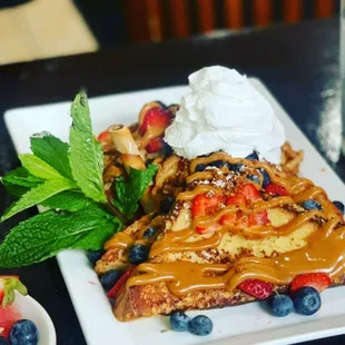 Dulce Le Leche French Toast