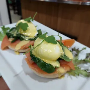 Smoke Salmon Benedict