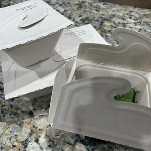 Compostable boxes for leftovers, an A+ for Savannah Oyster Co. for that.
