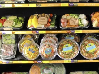 Russ's Market - 33rd & Hwy 2