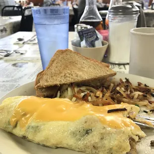 Omelette with queso. Yum!