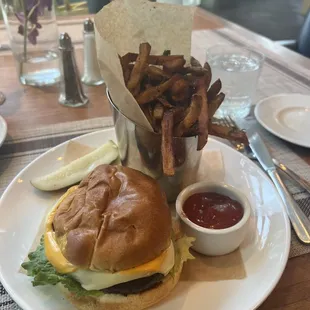 Cheeseburger and fries