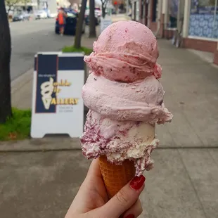 The walking food tour even includes dessert.