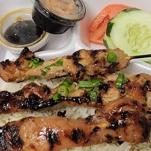 Lemon grass chicken skewer plate