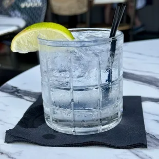 Gin &amp; Tonic
