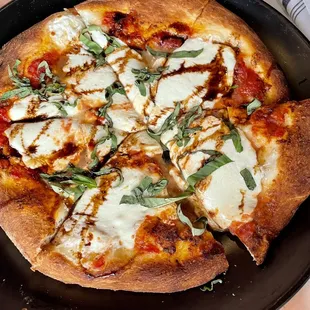 Margarita pizza