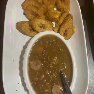 Charro beans and plaintain