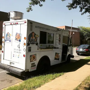 Savor Salvadoreño
