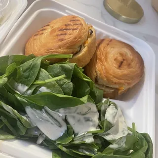 Pulled King Trumpet Burger