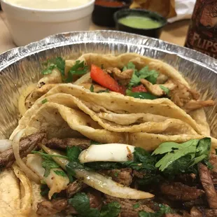 Carne Asada &amp; pollo taco