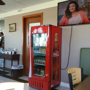 Cute coca cola machine