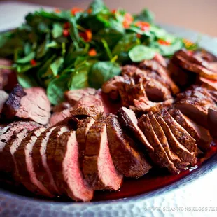 Our wedding catering offers flexible menus to make your guests meal memorable.