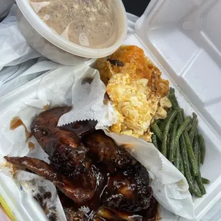 Jerk wings, Mac &amp; cheese, string beans, mash &amp; gravy.