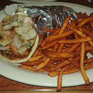 Chicken souvlaki with sweet potato fries
