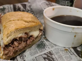 Parrot Head Bar & Grill