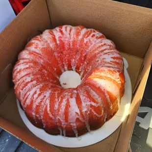 Strawberry pound cake