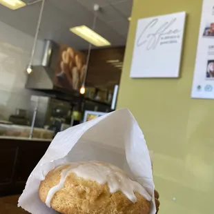 Lemon scone (soft and delicious)