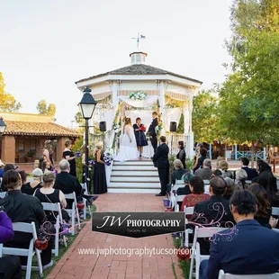 JW Photography 520-730-8697 www.jwphotographytucson.com