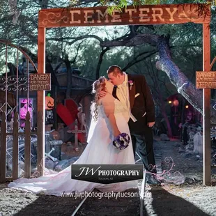 JW Photography 520-730-8697 www.jwphotographytucson.com