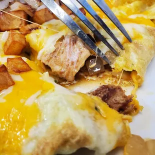 Grilled chicken omlet