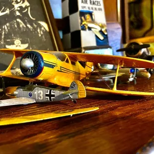 Model airplanes from the era