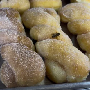 donuts, dough desserts, food