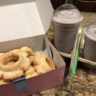 Donuts and taro with boba