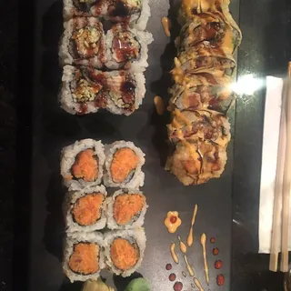 Spicy Salmon Roll