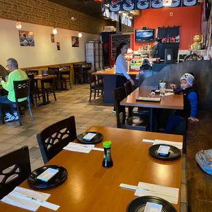 Restaurant seating