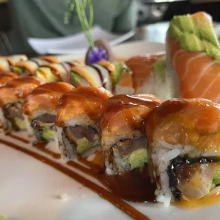 a close up of a sushi