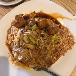 ramen and noodles, food