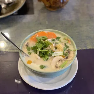 Tom Kah Gai