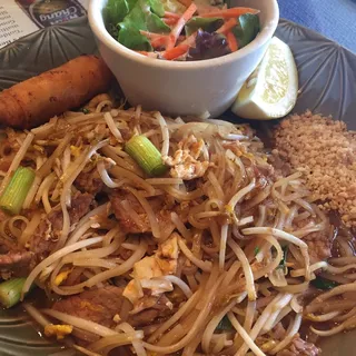 Lunch Pad Thai TUES-FRI 11AM-3PM ONLY