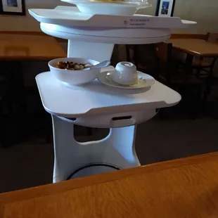 Dee Dee the robot delivers dinner