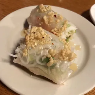 Supenn's Fresh Spring Rolls**
