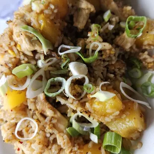 Tropical fried rice with chicken