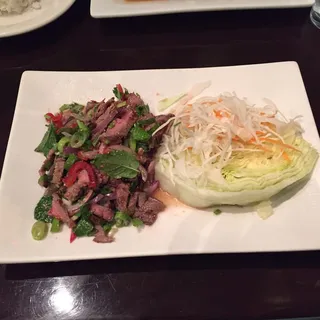 Yum-Neua-Yang Salad