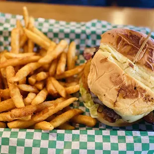 Sawmill Run Restaurant