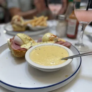 Sawyer&apos;s Benedict