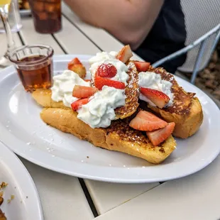 Lost Bread (w Whipped Cream &amp; Strawberries add-on)