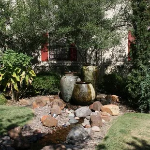 Courtyard in Summer at Sawyer Hall