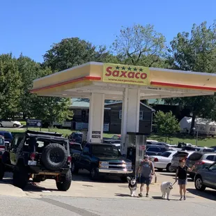 The gas station (so you know you&apos;re at the right place)