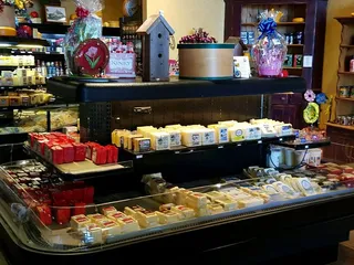 Plymouth Cheese Counter