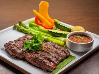 Mai Thai Restaurant