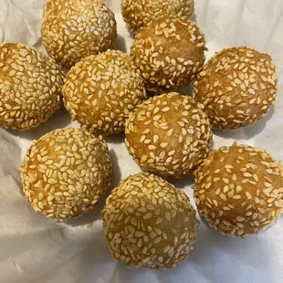 Sesame balls