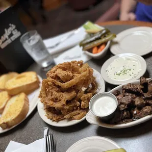 Really miss HH here but it's still great coming to the bar! Nat menu is so tasty and nostalgic.