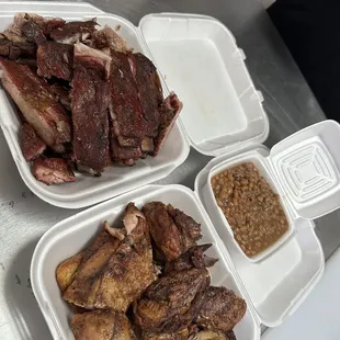 Full Rack of Ribs &amp; Whole Chicken w/ side of Baked Beans